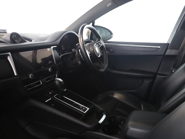 Used Porsche Macan 2022 for sale - 75606580: Photo 8