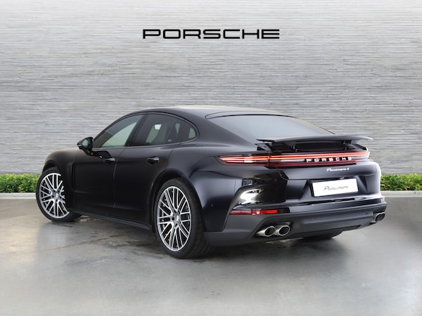 Used Porsche Panamera 2025 for sale - 75606581: Photo 2