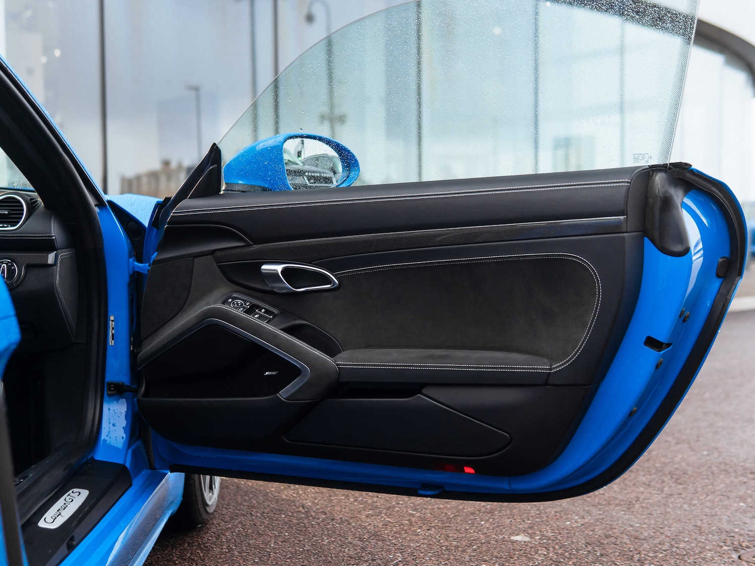 Used Porsche Cayman 2023 for sale - 77302161: Photo 17