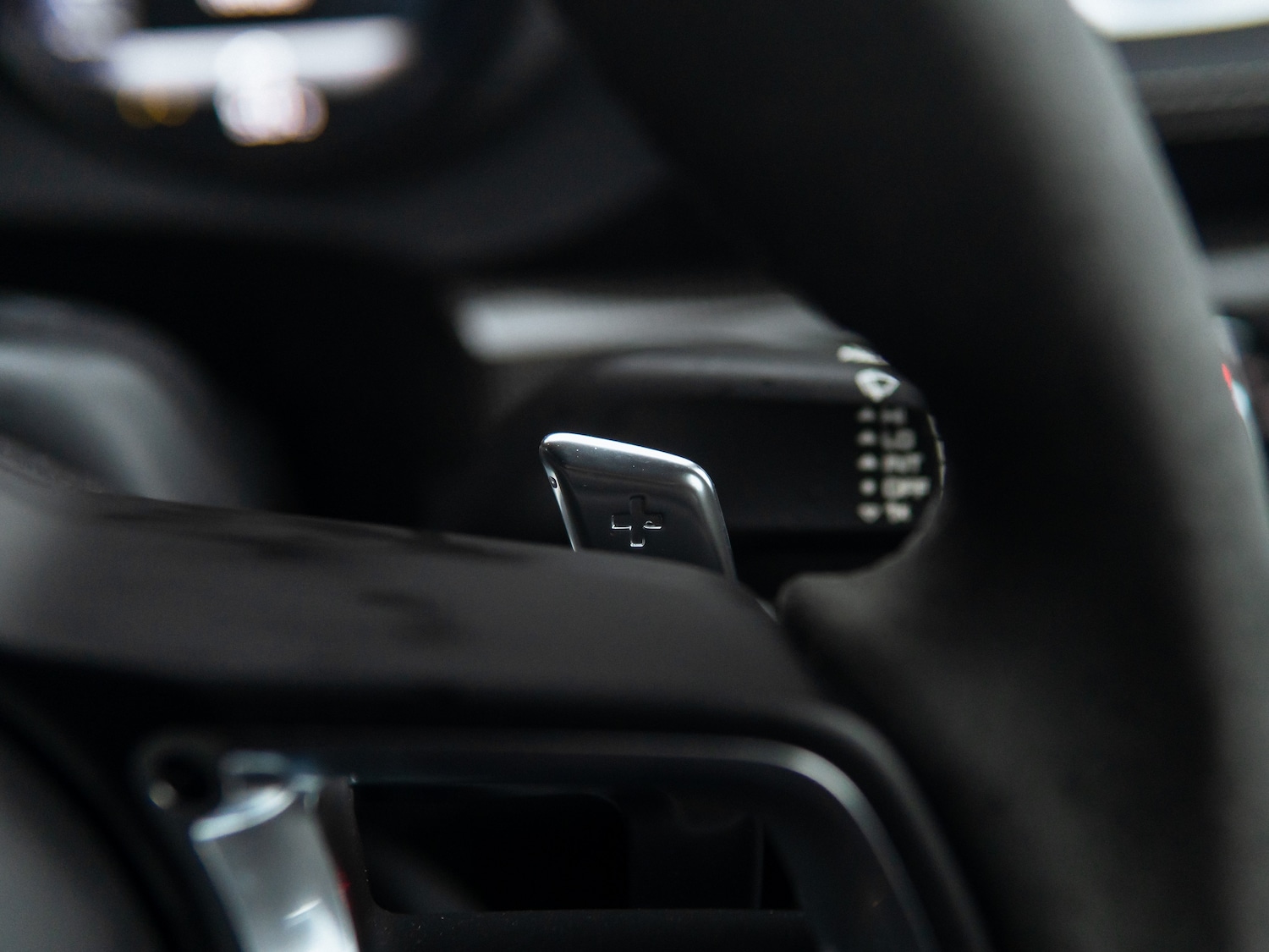 Used Porsche Cayman 2023 for sale - 77302161: Photo 31