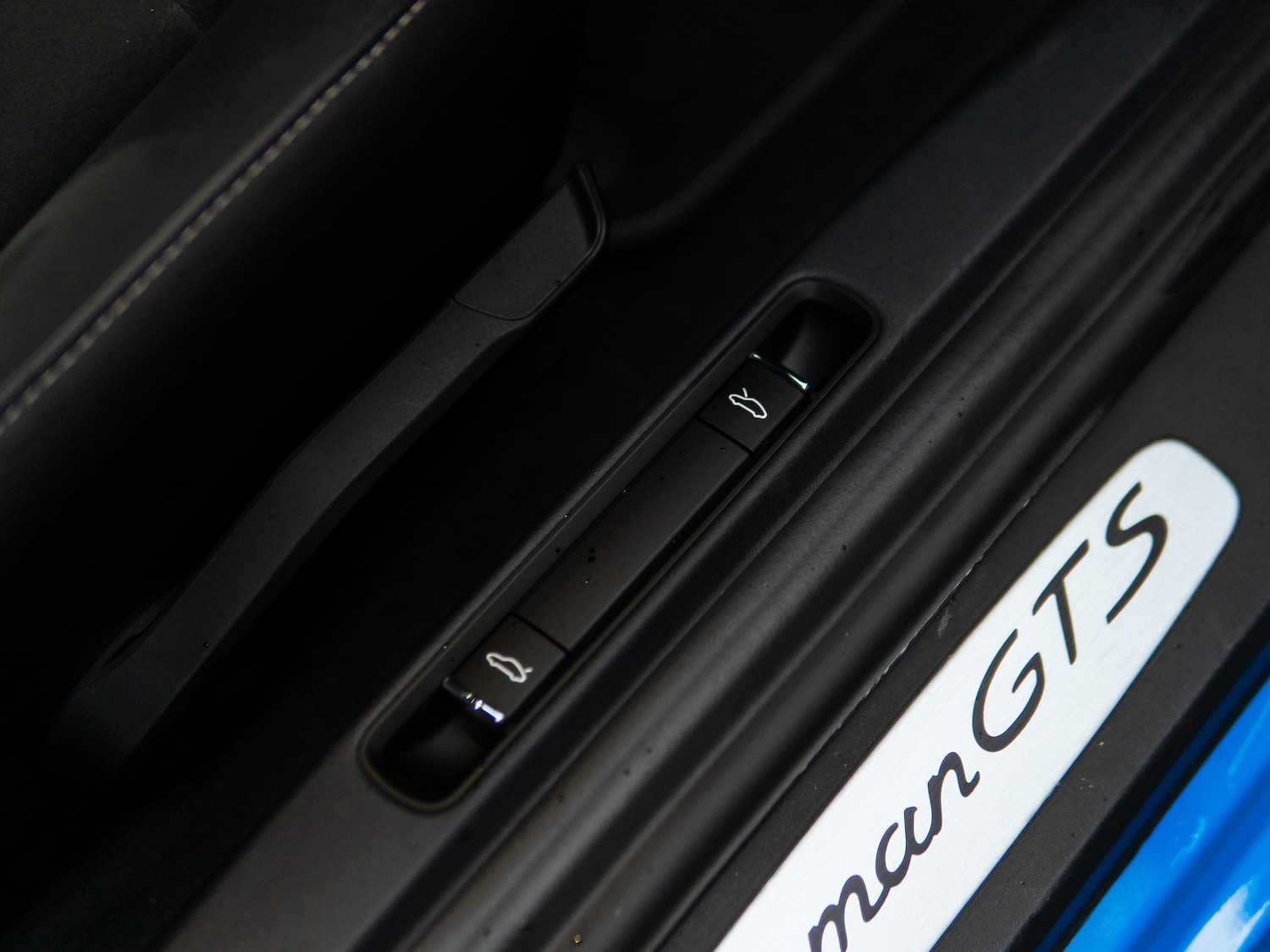 Used Porsche Cayman 2023 for sale - 77302161: Photo 41