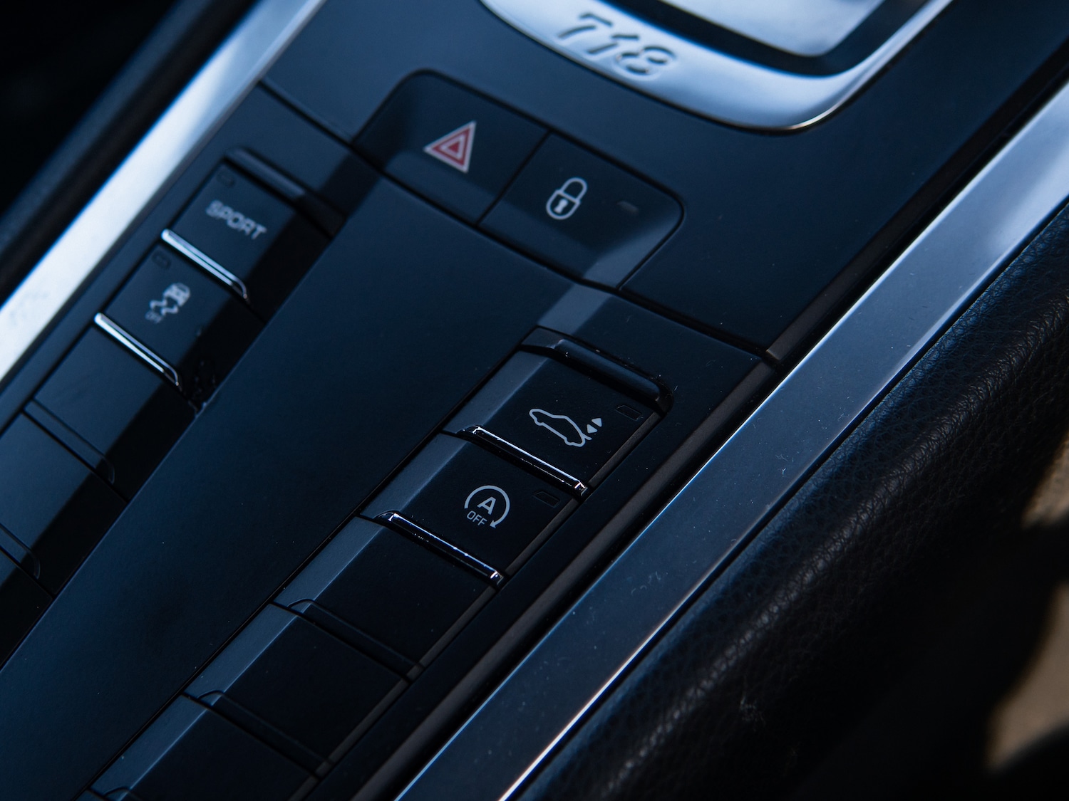 Used Porsche Cayman 2018 for sale - 77966632: Photo 11