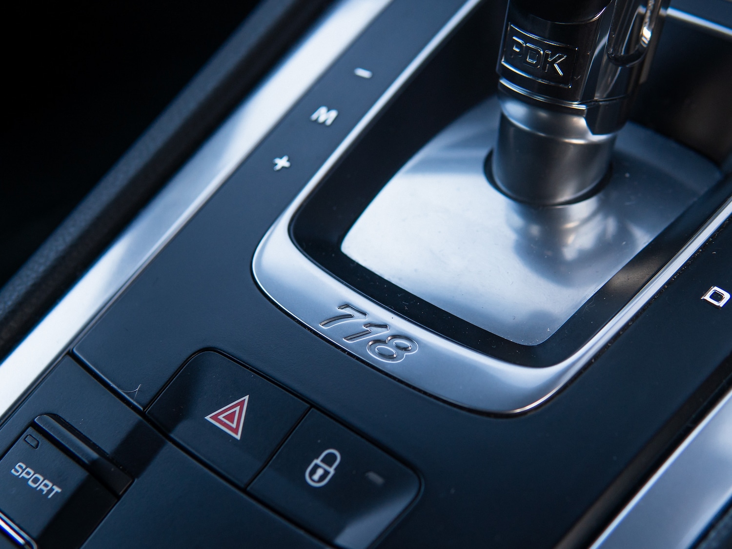 Used Porsche Cayman 2018 for sale - 77966632: Photo 12