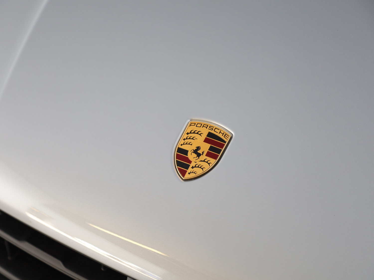 Used Porsche Macan 2025 for sale - 76279280: Photo 24