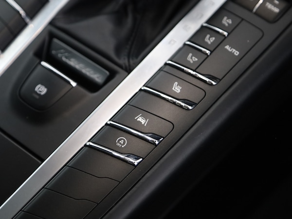 Used Porsche Macan 2025 for sale - 75947091: Photo 13