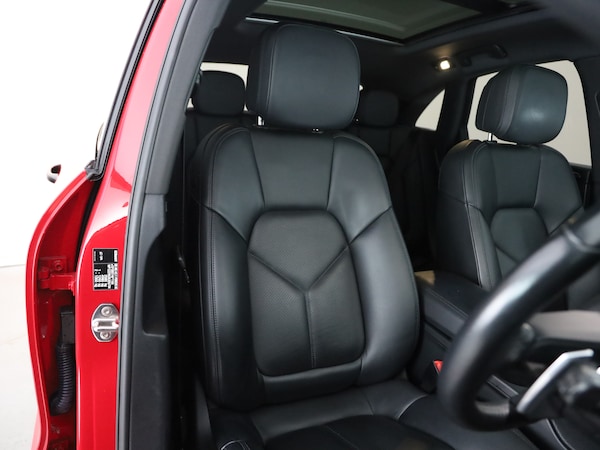 Used Porsche Macan 2025 for sale - 75947091: Photo 32