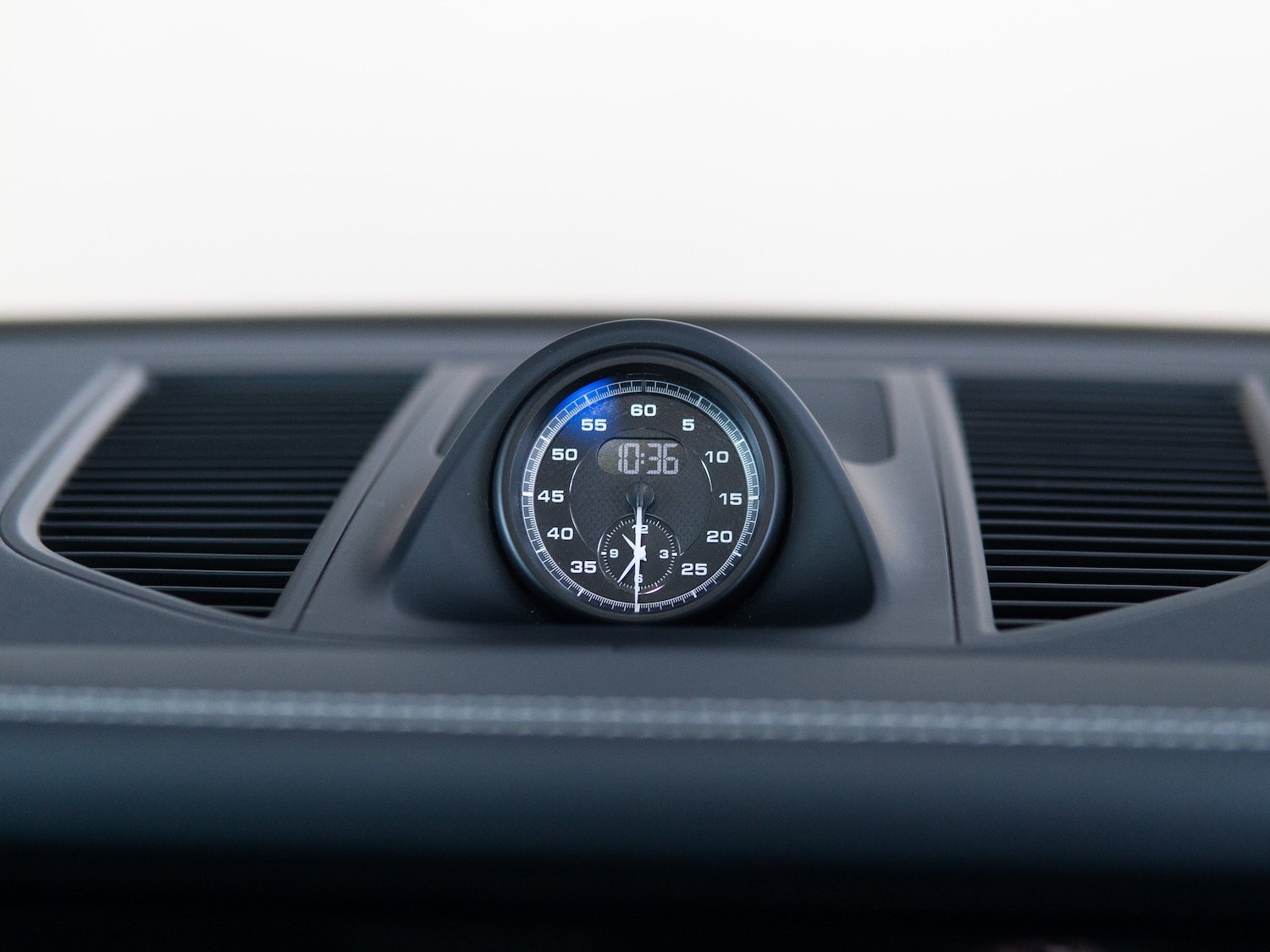 Used Porsche Macan 2022 for sale - 77408829: Photo 32