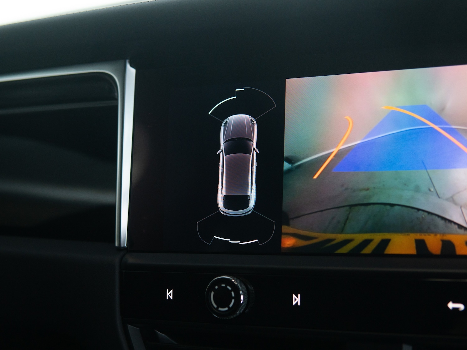 Used Porsche Macan 2022 for sale - 77408829: Photo 39