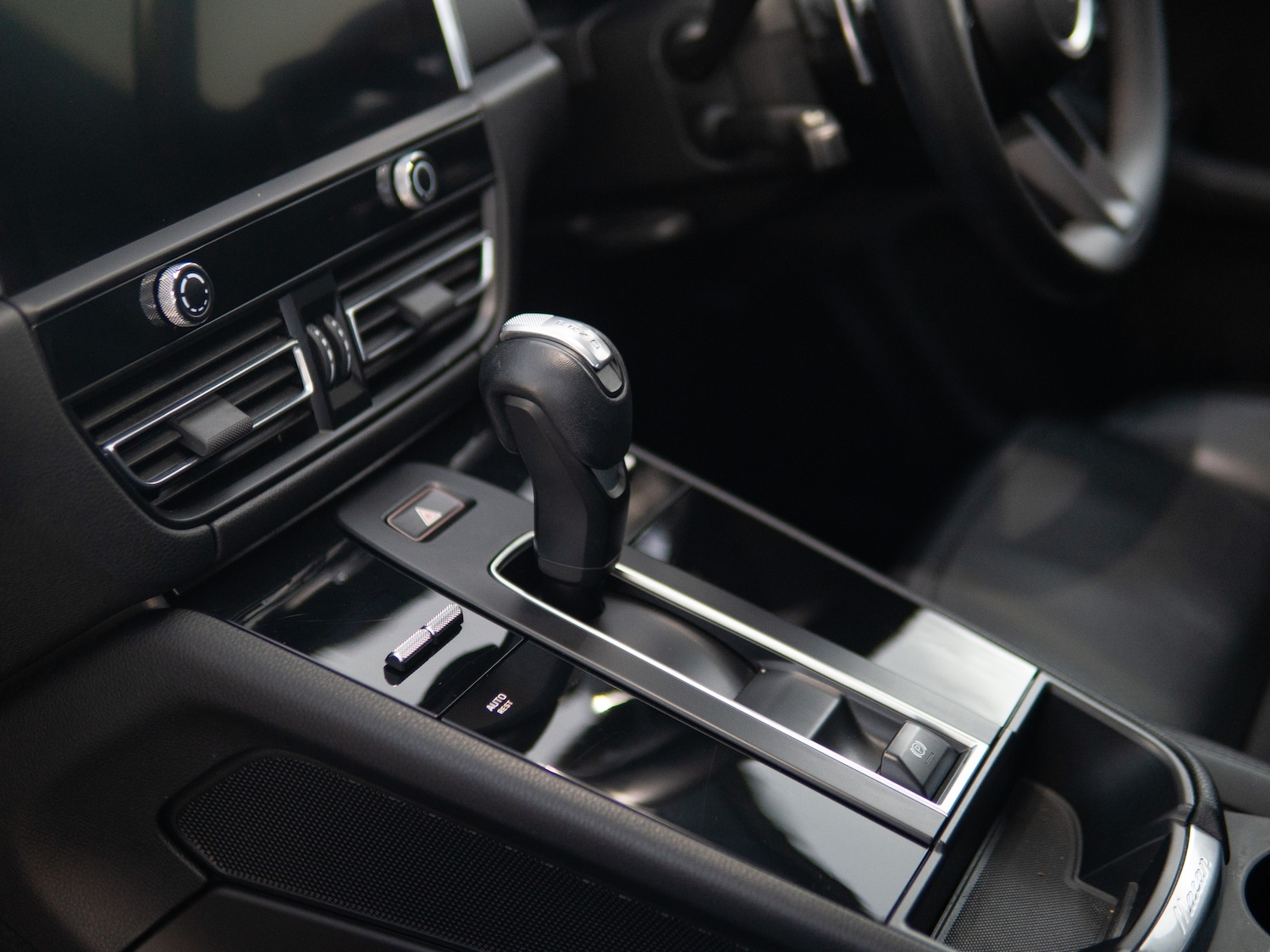 Used Porsche Macan 2022 for sale - 77451288: Photo 14