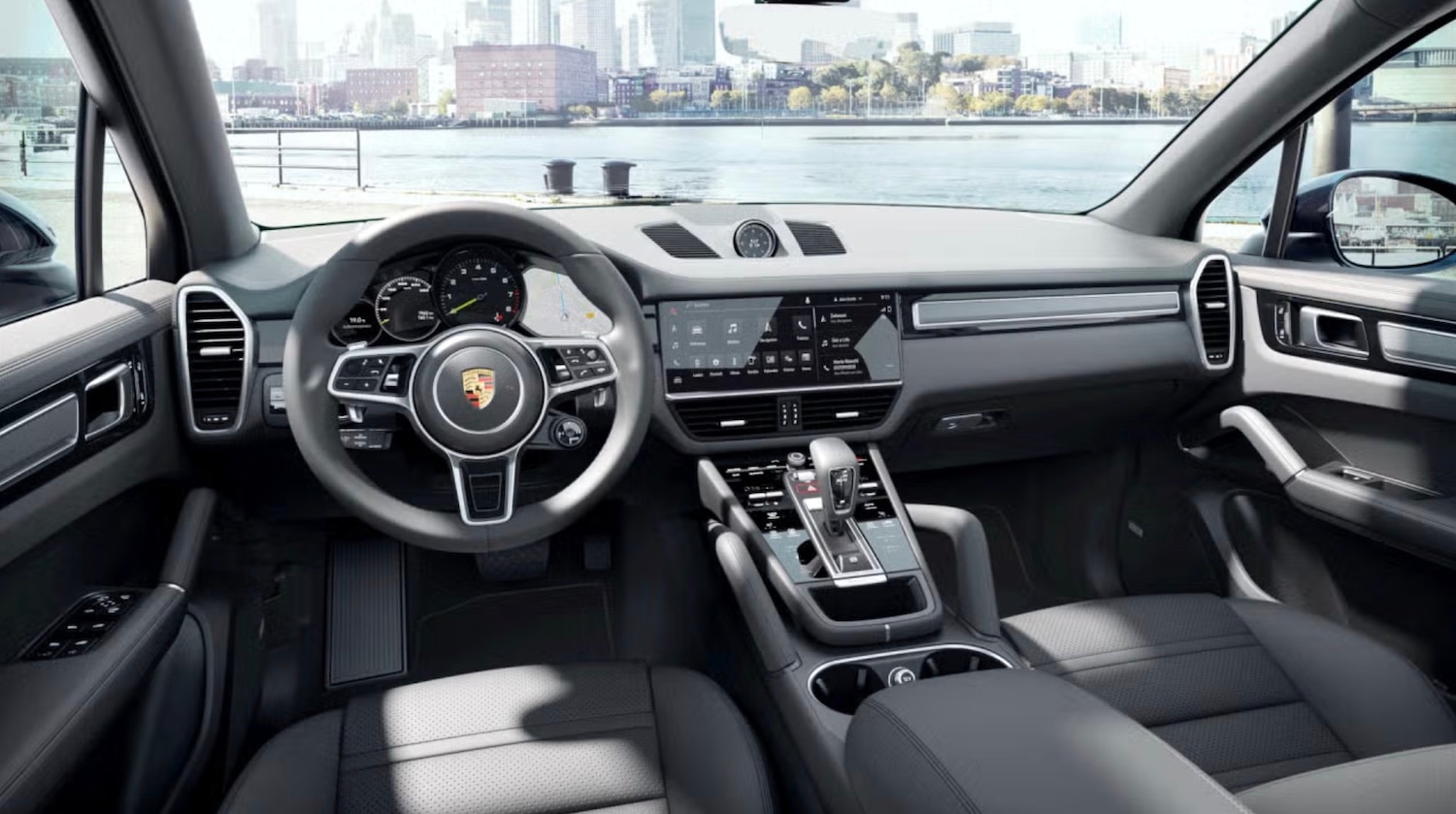 Used Porsche Cayenne 2022 for sale - 76627430: Photo 2