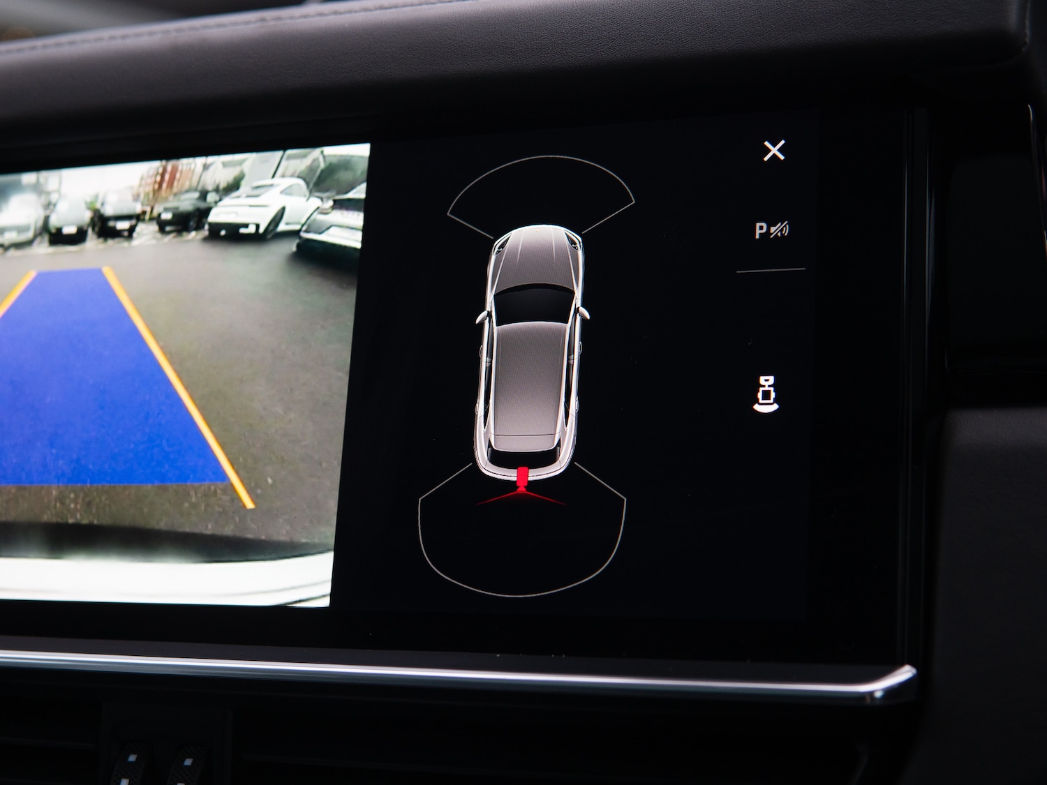 Used Porsche Cayenne 2022 for sale - 76627430: Photo 44