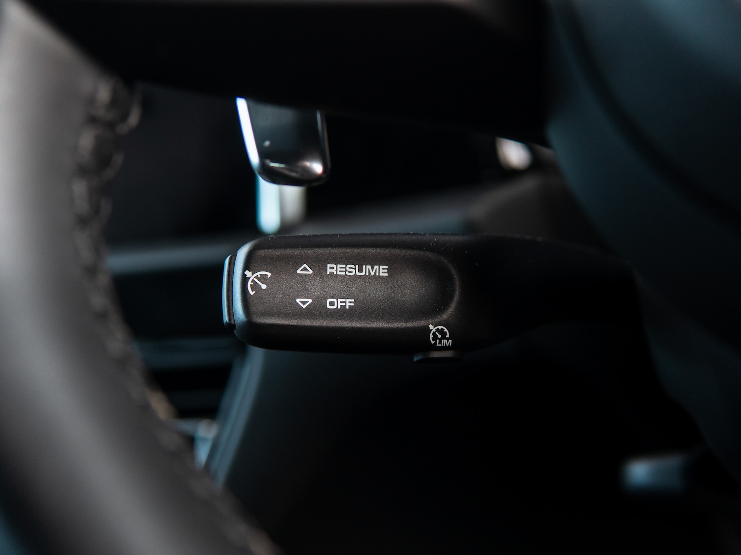 Used Porsche Macan 2023 for sale - 76508947: Photo 19