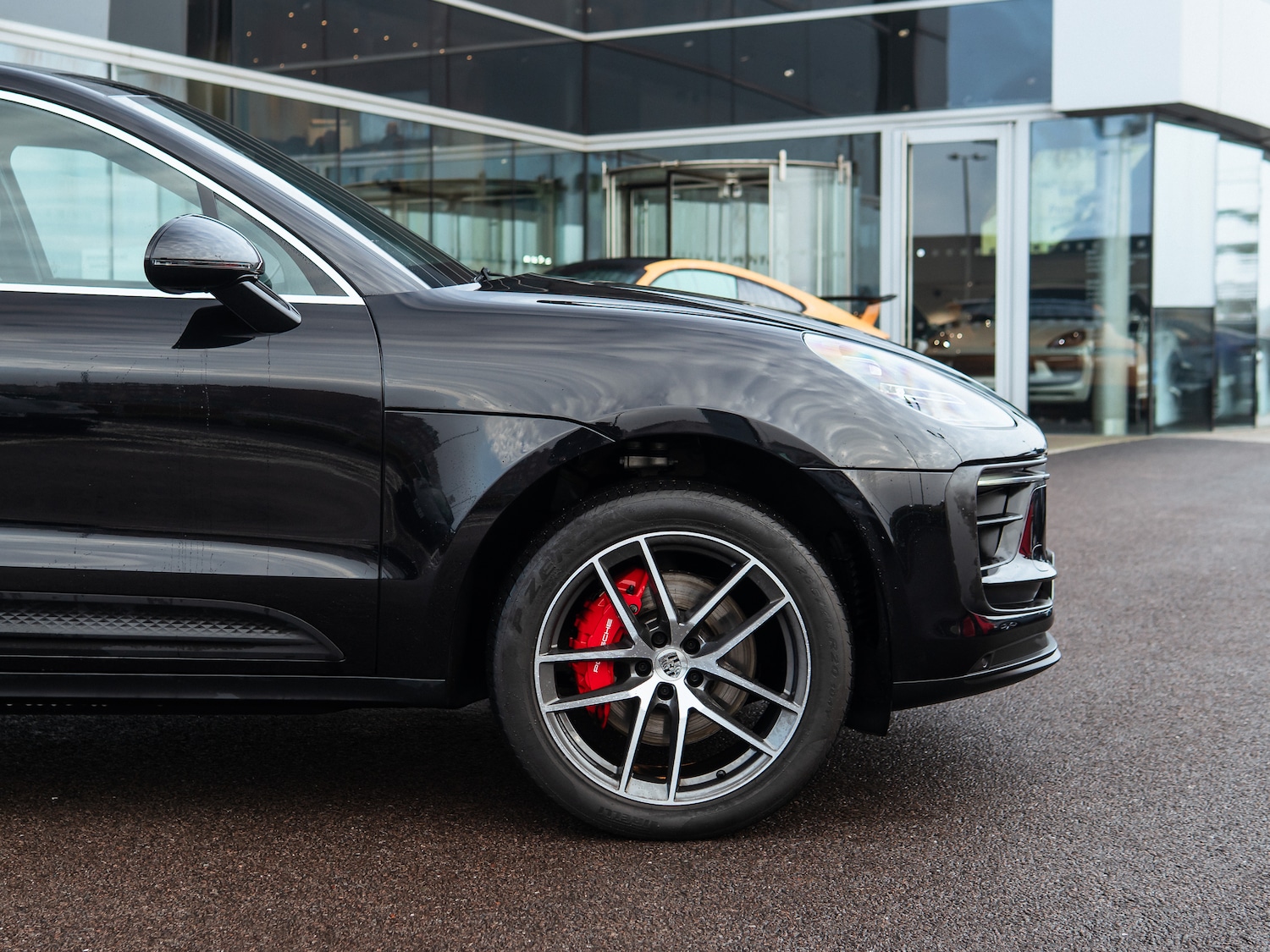 Used Porsche Macan 2023 for sale - 76508947: Photo 27