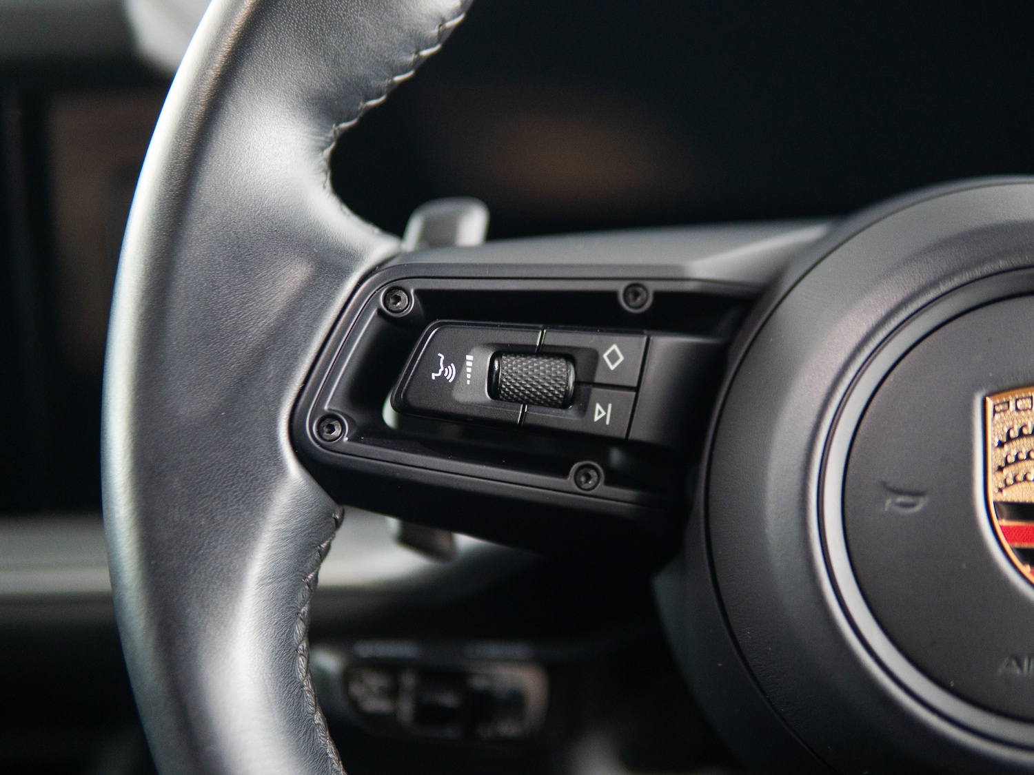 Used Porsche Cayenne 2024 for sale - 76884292: Photo 28