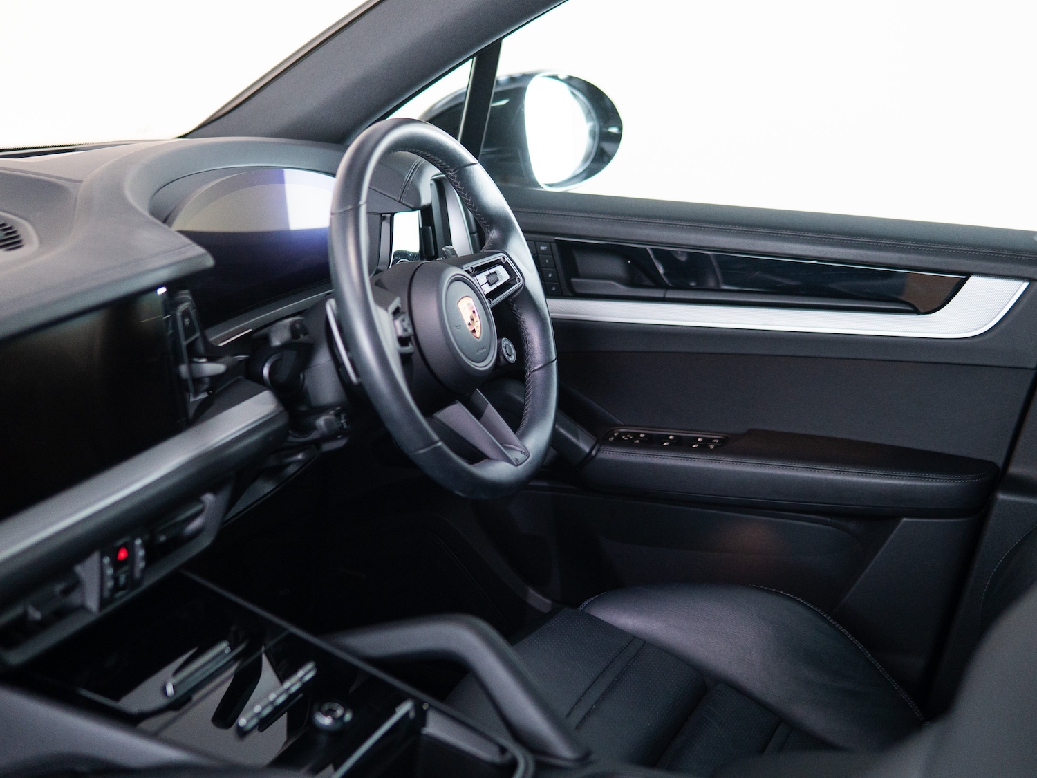 Used Porsche Cayenne 2024 for sale - 76884292: Photo 7