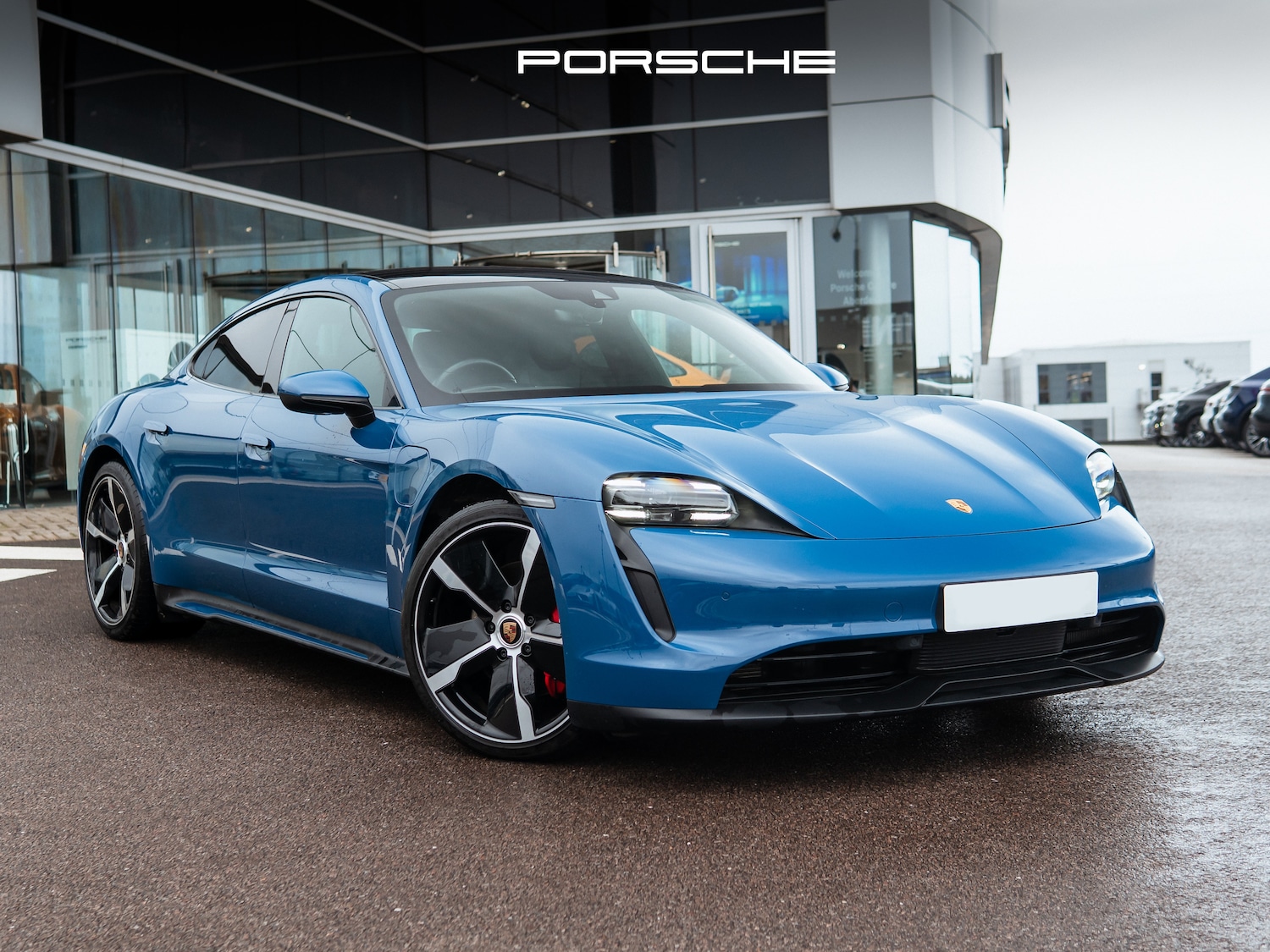 Used Porsche Taycan 2021 for sale - 76573807: Photo 1