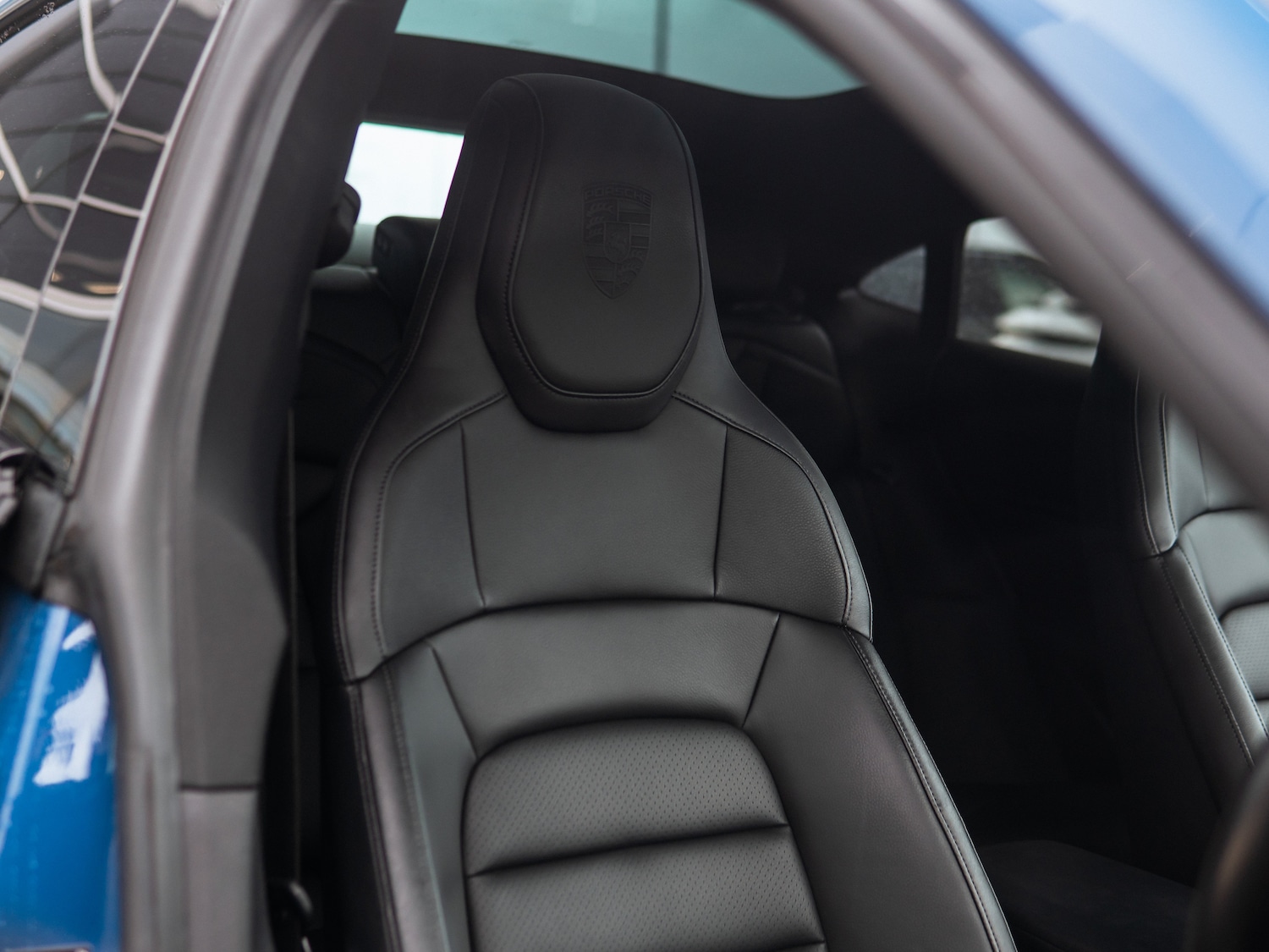 Used Porsche Taycan 2021 for sale - 76573807: Photo 18