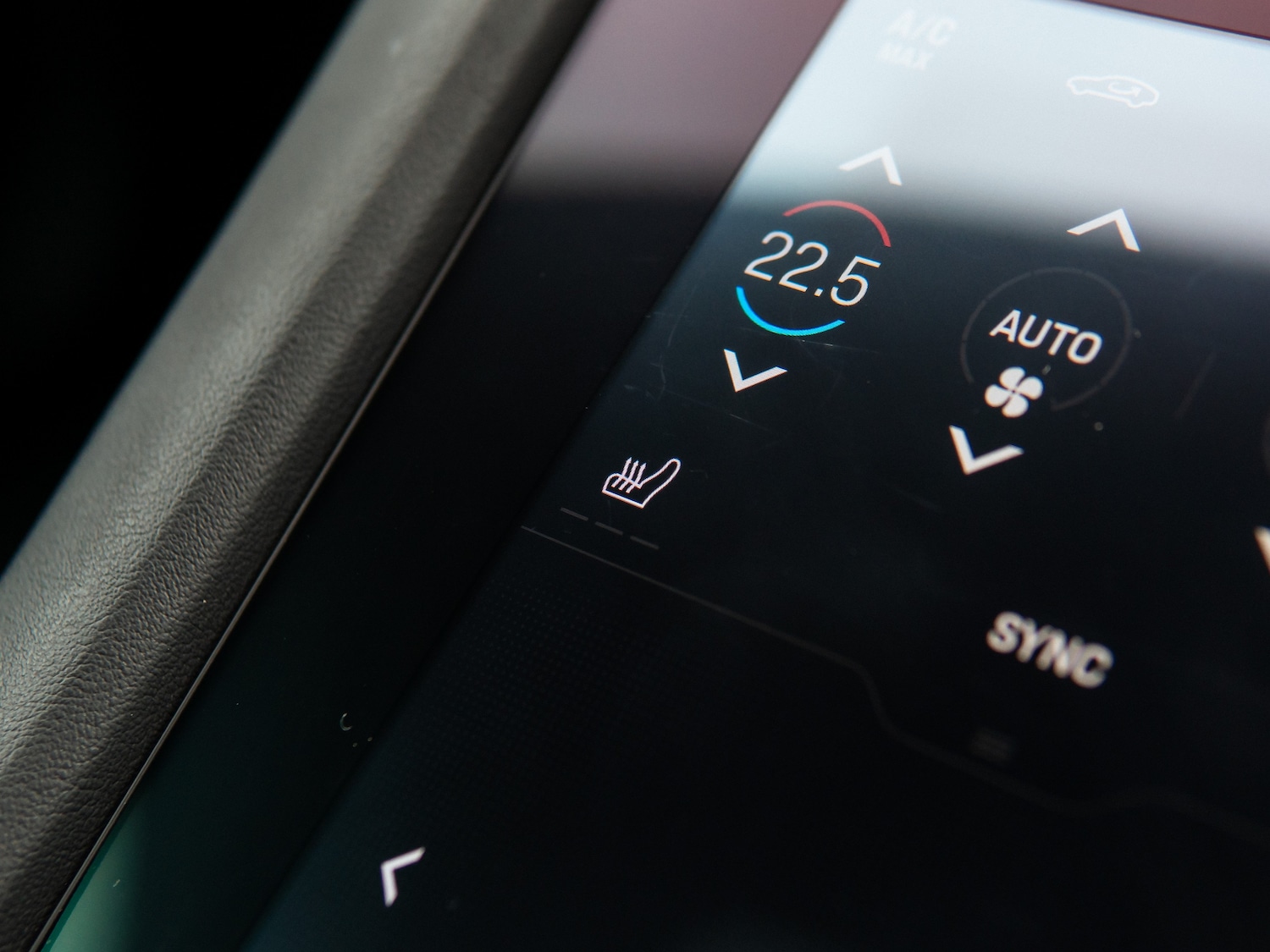 Used Porsche Taycan 2021 for sale - 76573807: Photo 33