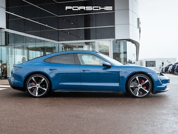 Used Porsche Taycan 2021 for sale - 76573807: Photo