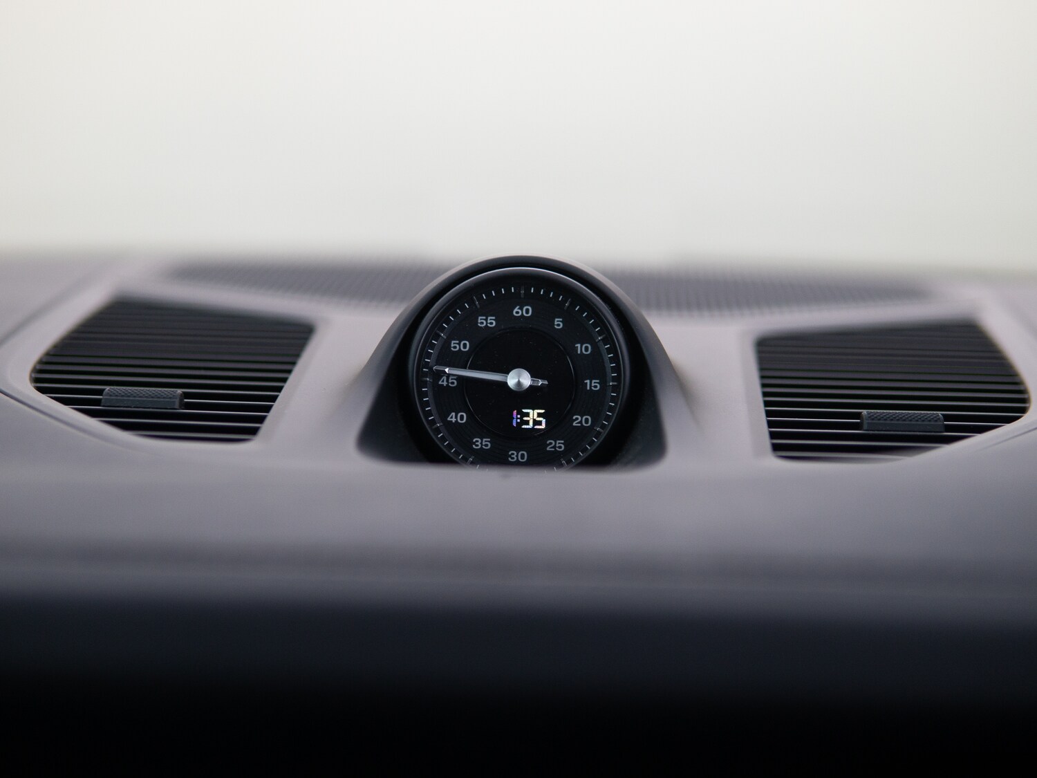 Used Porsche Cayenne 2023 for sale - 76627434: Photo 34