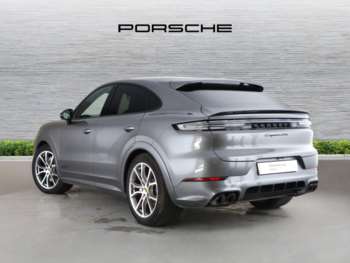 Used Porsche Cayenne 2024 for sale - 74971659: Photo
