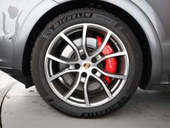 Used Porsche Cayenne 2024 for sale - 74971659: Photo