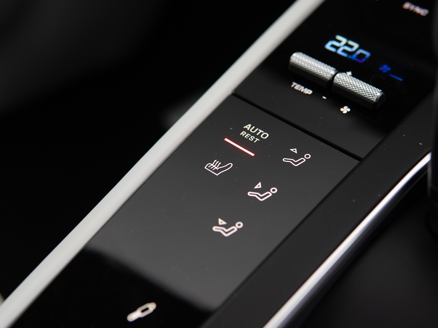 Used Porsche Macan 2025 for sale - 77118098: Photo 28