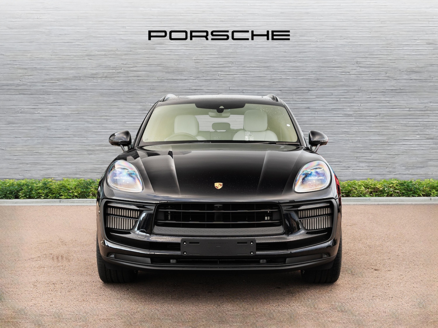 Used Porsche Macan 2025 for sale - 77118098: Photo 4