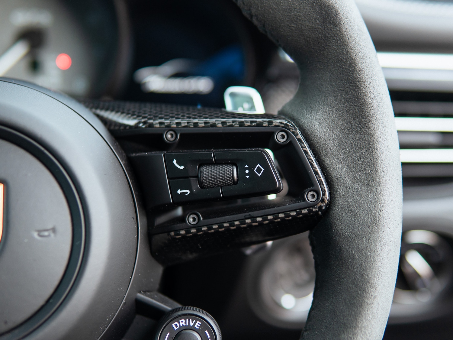 Used Porsche Macan 2024 for sale - 76557842: Photo 23