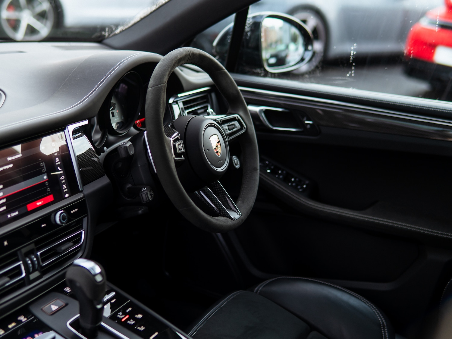 Used Porsche Macan 2024 for sale - 76557842: Photo 38