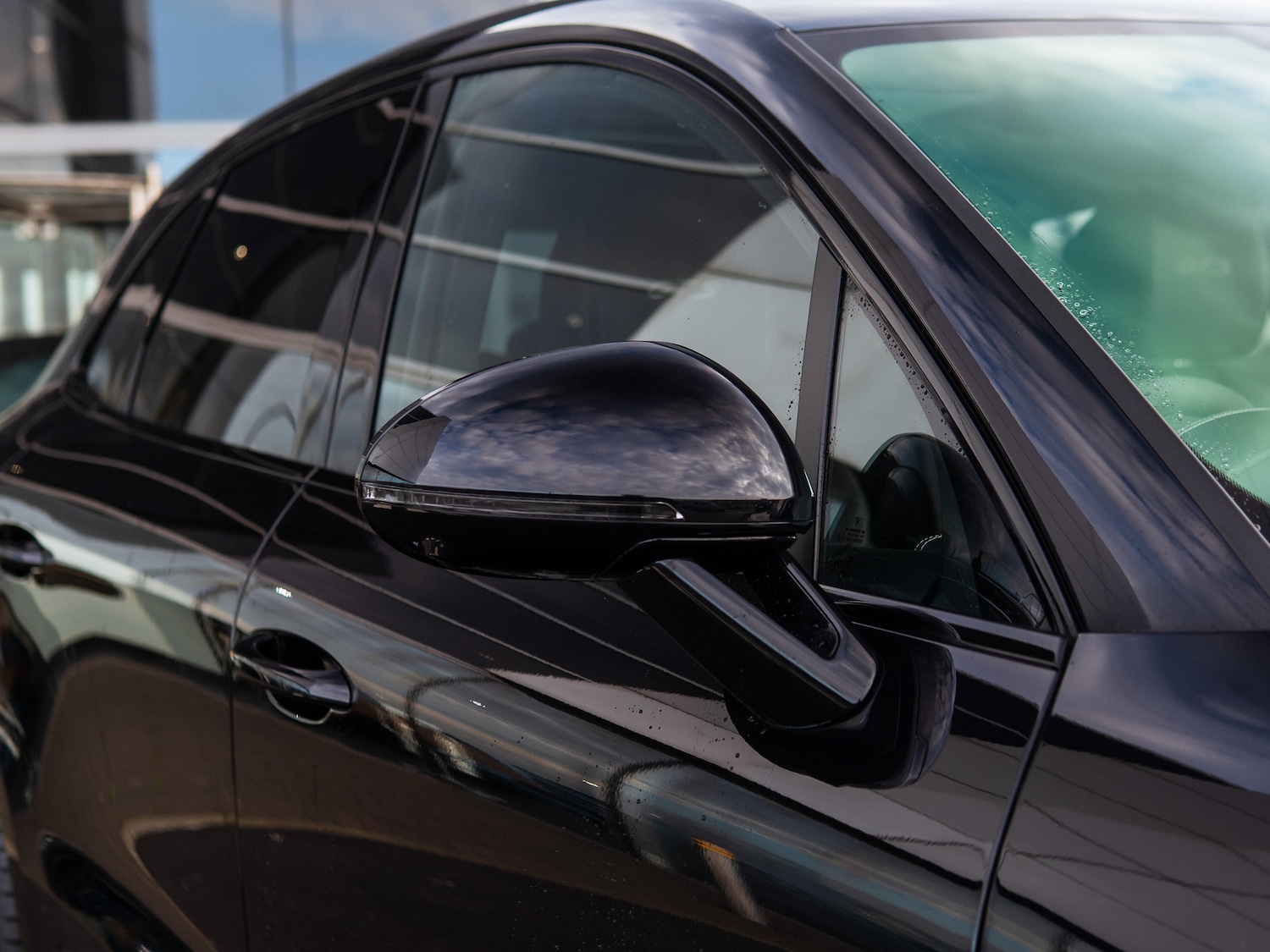 Used Porsche Macan 2024 for sale - 76557842: Photo 47