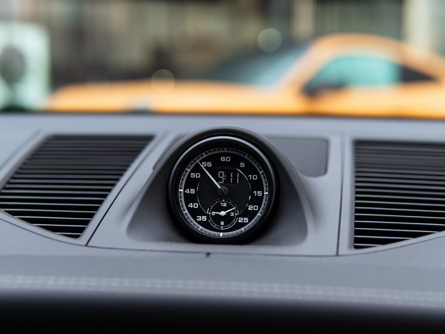 Used Porsche Macan 2024 for sale - 76557842: Photo 9