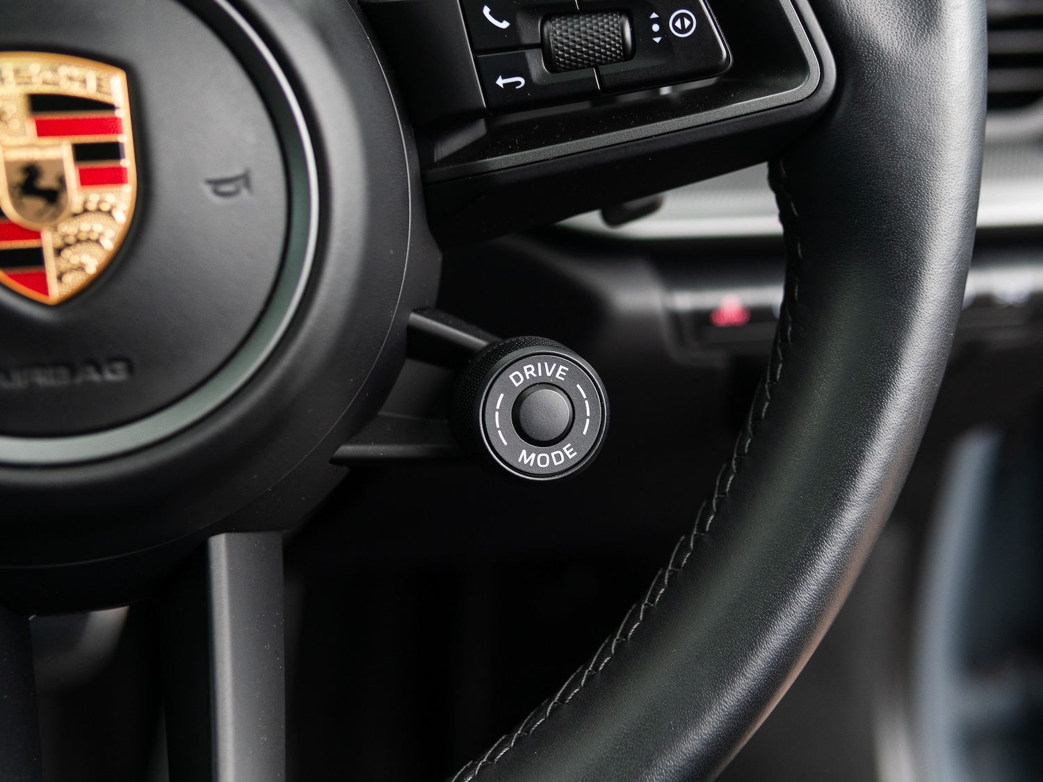 Used Porsche 911 2024 for sale - 76332991: Photo 16