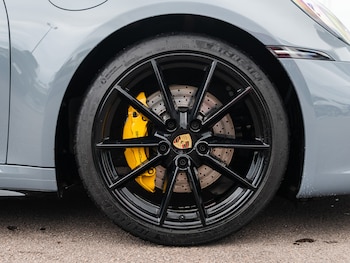 Used Porsche 911 2024 for sale - 76332991: Photo
