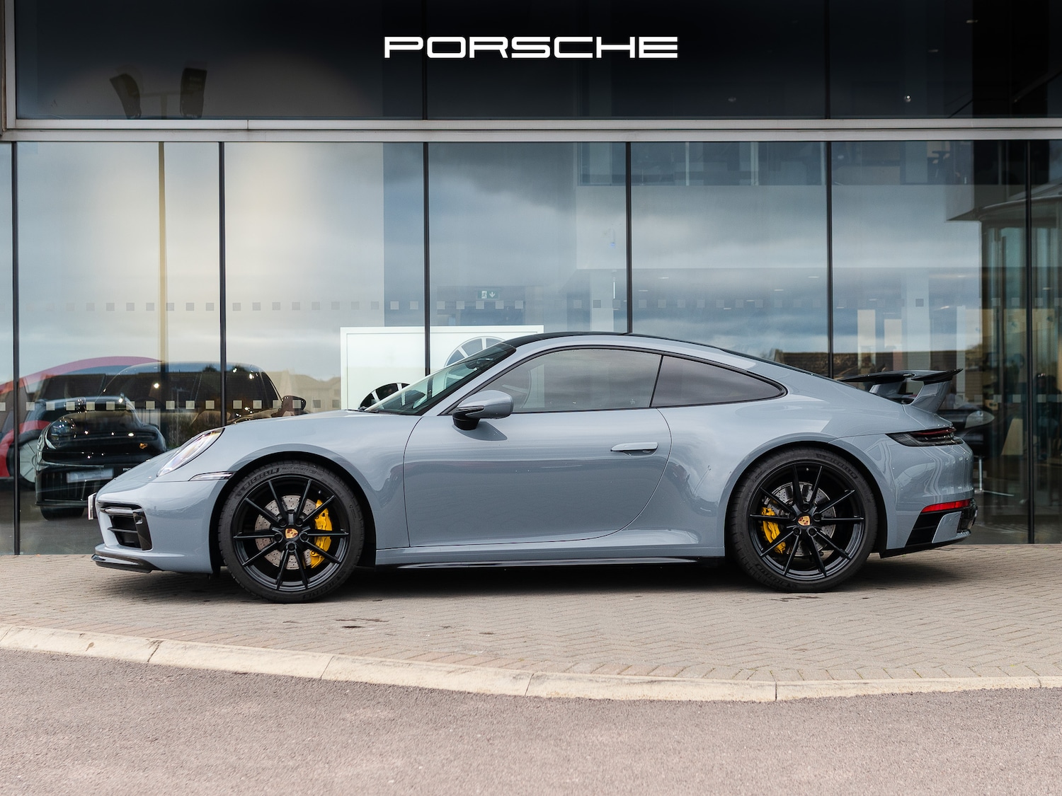 Used Porsche 911 2024 for sale - 76332991: Photo 6