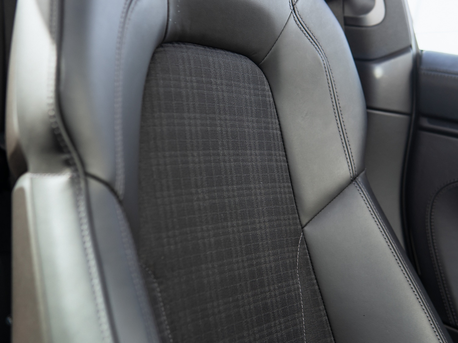 Used Porsche 911 2025 for sale - 77905639: Photo 10