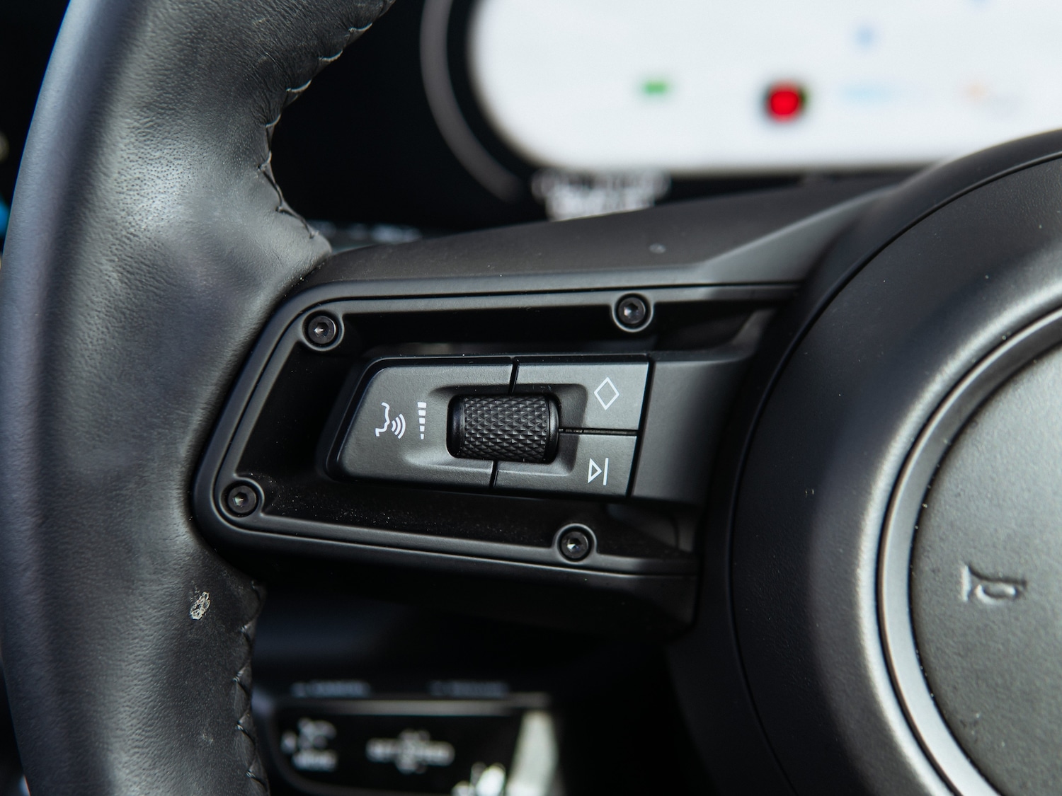 Used Porsche 911 2025 for sale - 77905639: Photo 35