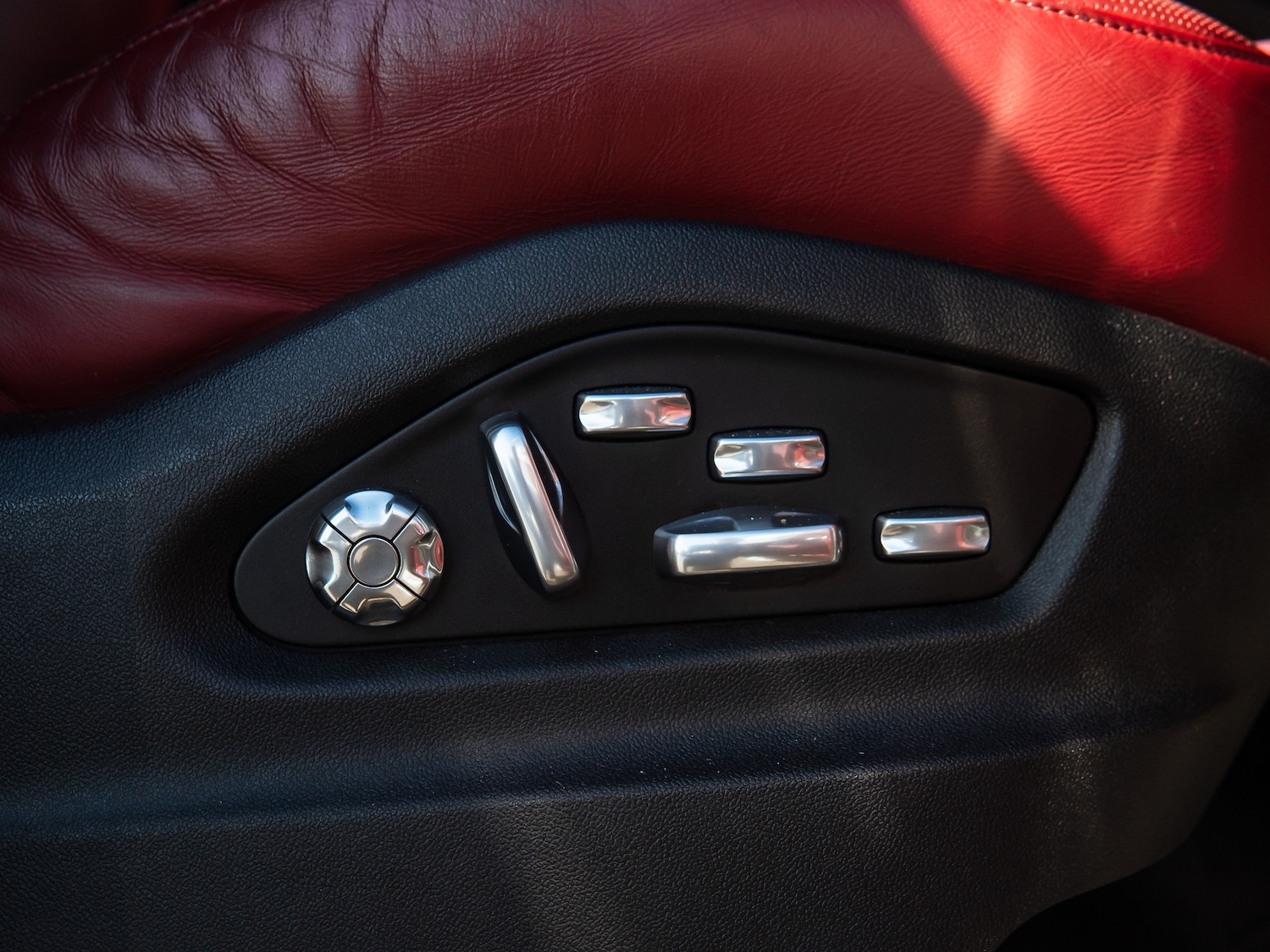 Used Porsche Cayenne 2019 for sale - 77919273: Photo 32