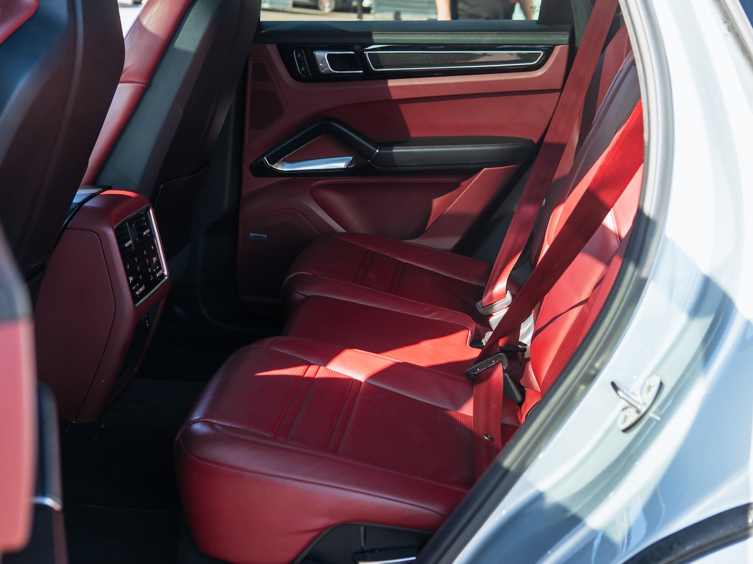 Used Porsche Cayenne 2019 for sale - 77919273: Photo 37