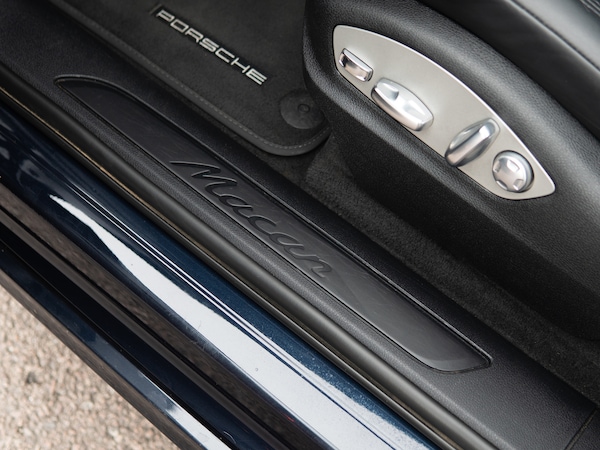 Used Porsche Macan 2022 for sale - 76197122: Photo 23