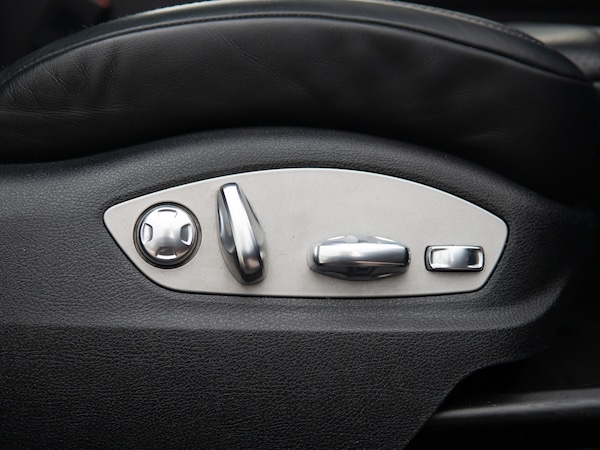 Used Porsche Macan 2022 for sale - 76197122: Photo 28