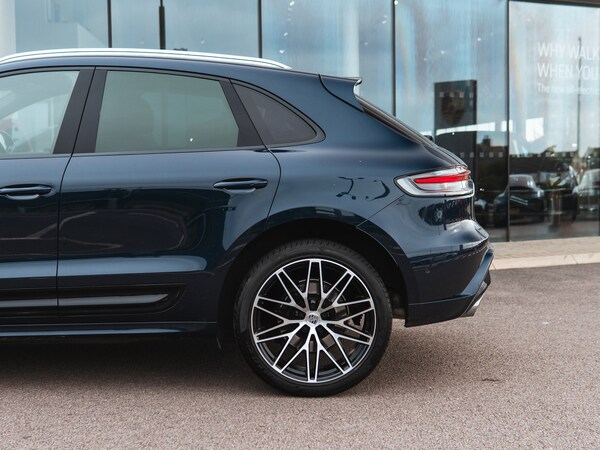 Used Porsche Macan 2022 for sale - 76197122: Photo 36