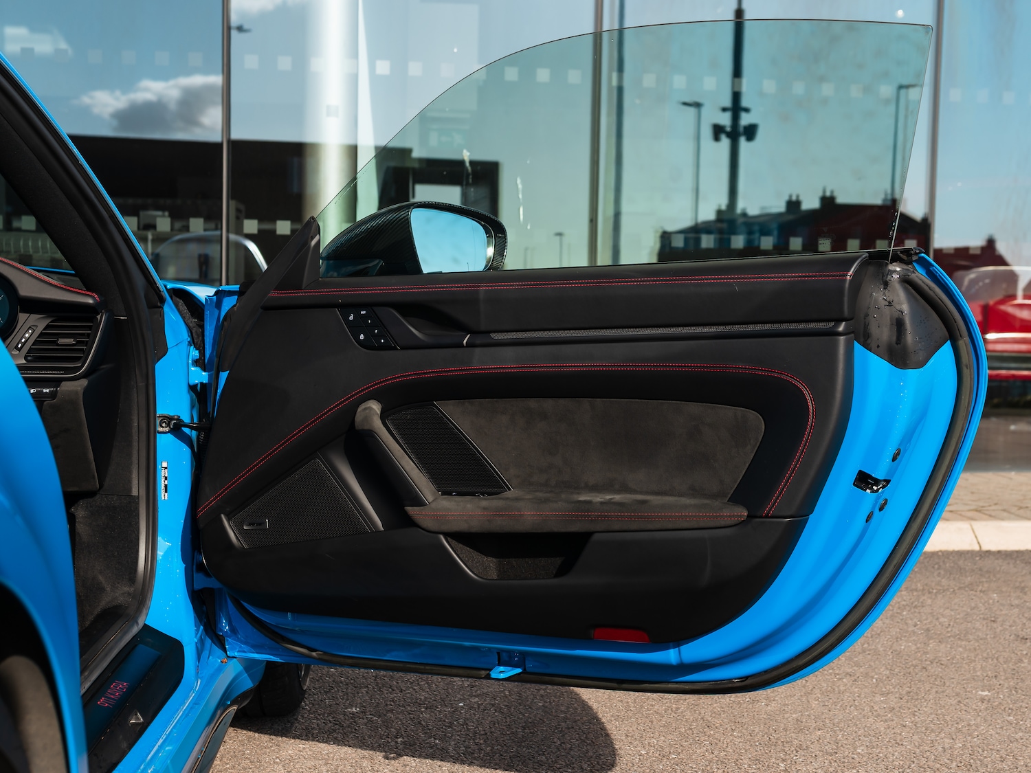 Used Porsche 911 2023 for sale - 77733841: Photo 12