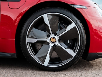 Used Porsche Taycan 2022 for sale - 78671829: Photo