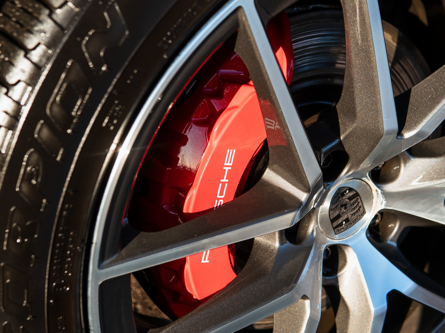 Used Porsche Macan 2023 for sale - 76627429: Photo 11