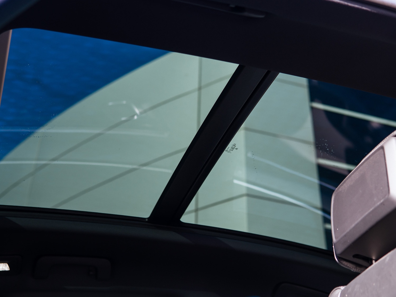 Used Porsche Macan 2023 for sale - 76627429: Photo 8