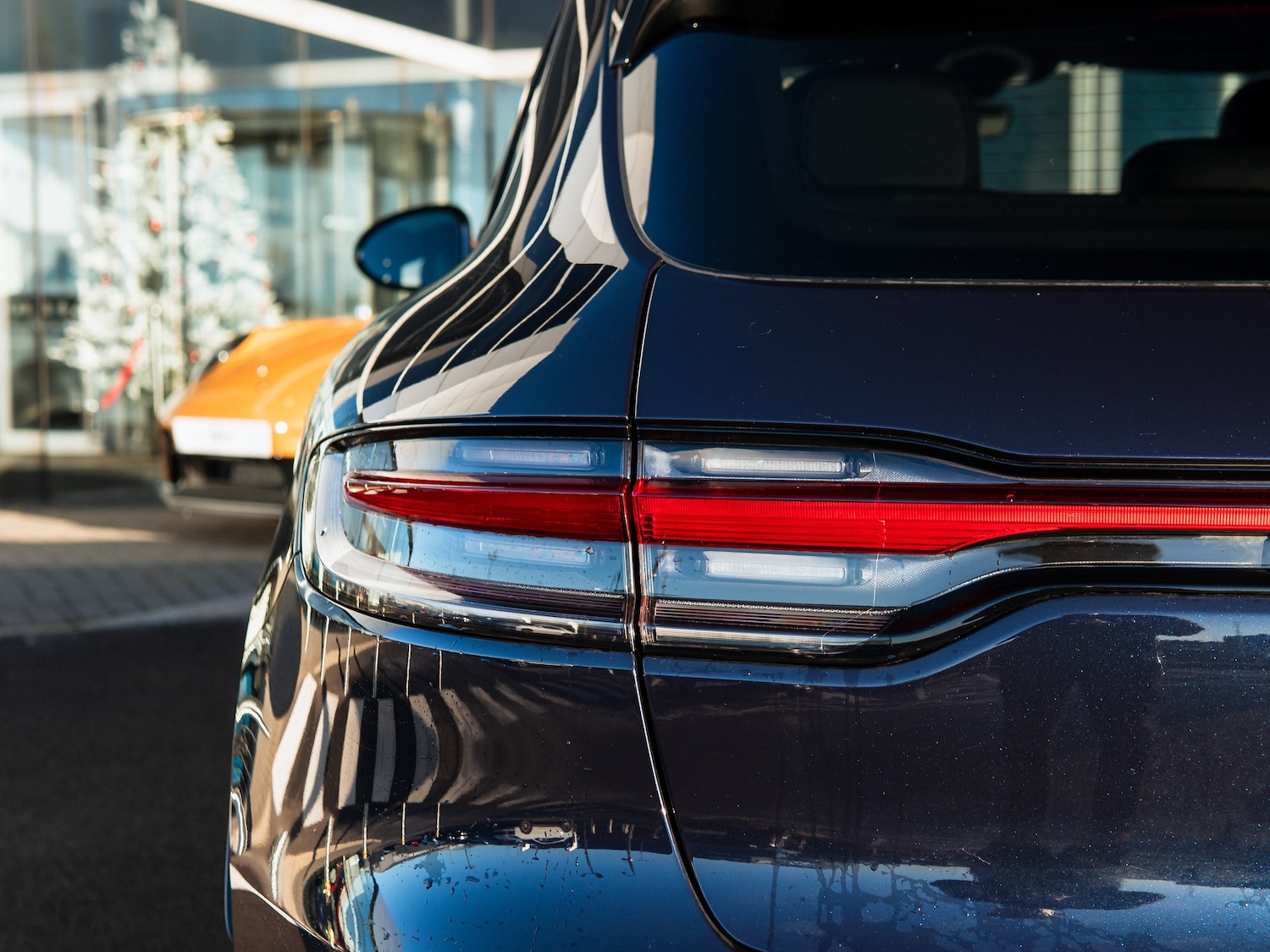 Used Porsche Macan 2023 for sale - 76627429: Photo 9