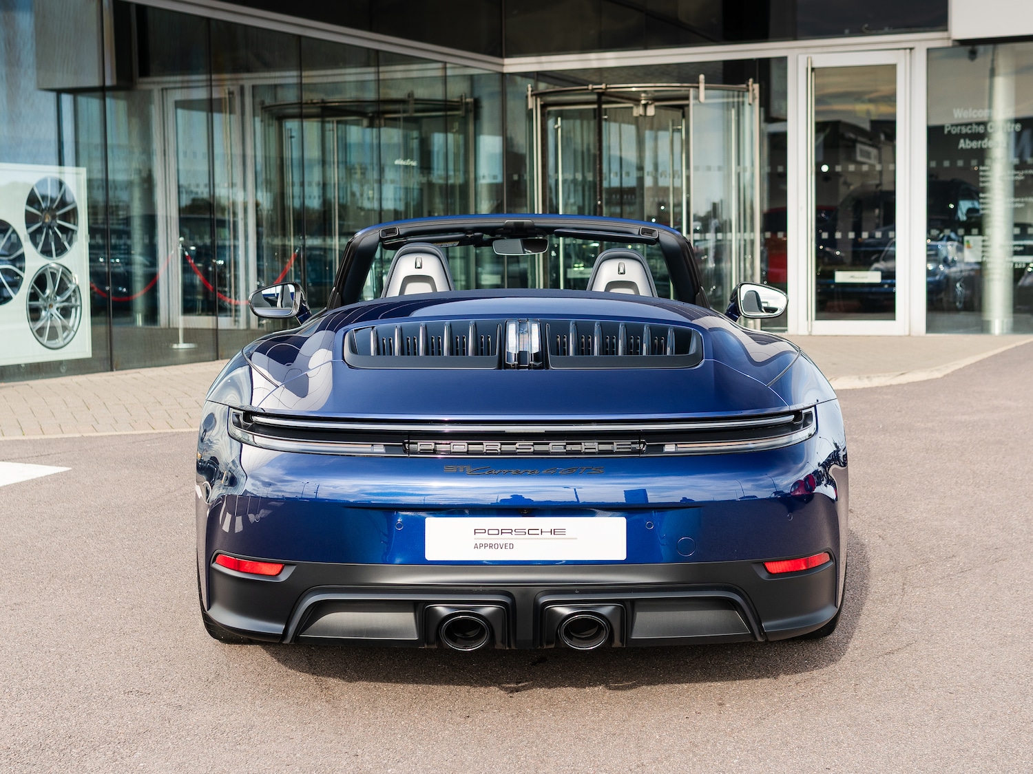 Used Porsche 911 2025 for sale - 76332992: Photo 4