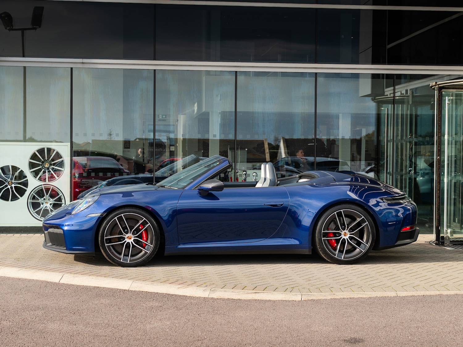 Used Porsche 911 2025 for sale - 76332992: Photo 5
