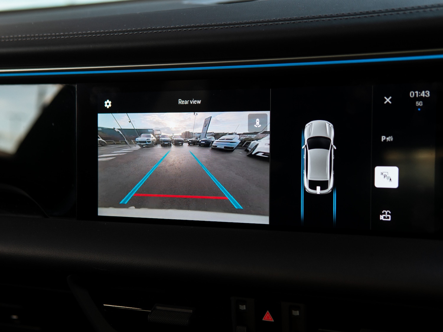 Used Porsche Macan 2024 for sale - 77226230: Photo 14